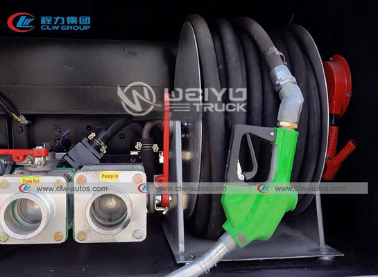 Isuzu FTR 12m3 Oil Transport Fuel Tanker Truck For Southeast Asia South America Market