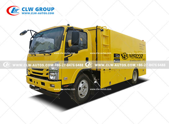 ISUZU 6000L Mobile Fuel Refueling Truck with Dual-Compartment Tank for On-Demand Fuel Delivery