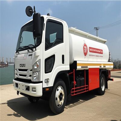 ISUZU 6000L Mobile Fuel Refueling Truck with Dual-Compartment Tank for On-Demand Fuel Delivery