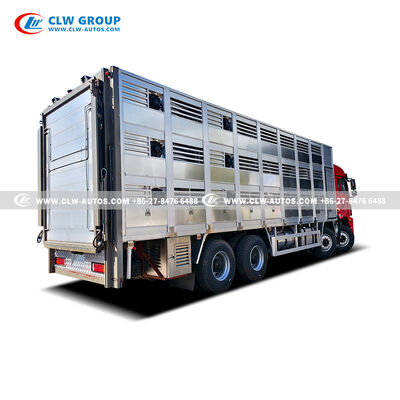 8×4 SHACMAN H3000 Livestock Transport Truck with Thermal Insulated Structure and Intelligent Monitoring System