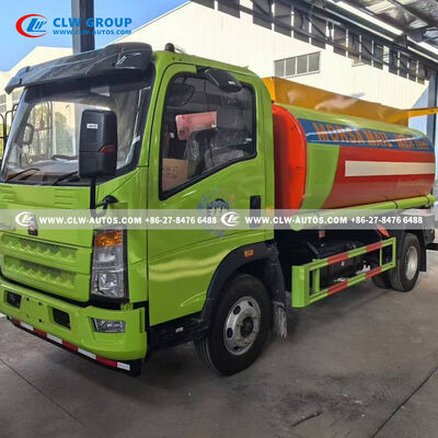 HOWO 4x2 6000L Diesel Fuel Bowser Truck with 120hp Chaochai Engine and 5mm Carbon Steel Tank