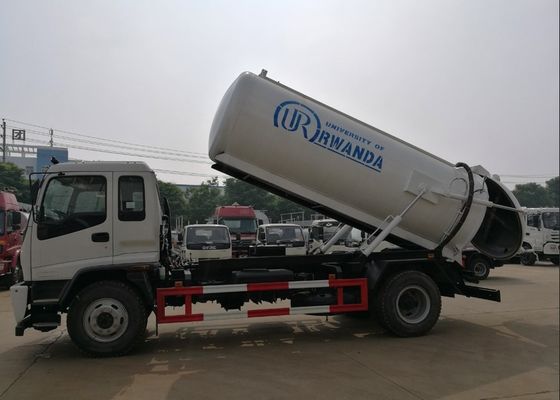 Sanitation Sewage Cleaning Truck , Vacuum Sewage Suction Truck Easy Operation