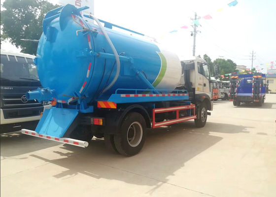 Sanitation Sewage Cleaning Truck , Vacuum Sewage Suction Truck Easy Operation