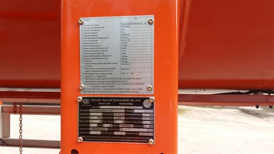 20T Propane Transport Trailer , Horizontal Bullet Propane Delivery Truck 40000 Liter Capacity