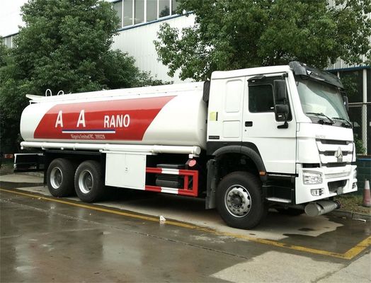 Petrol Diesel Tank Fuel Delivery Truck 20 Ton 25000 Liters High Performance