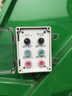 High Compacting Ratio Waste Management Garbage Truck 5 Ton Loading Capacity