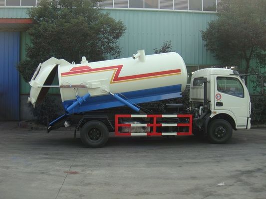6 Wheel 5000 Liters Sewage Disposal Truck Vacuum Suction 5 Ton For Sewege Transportation