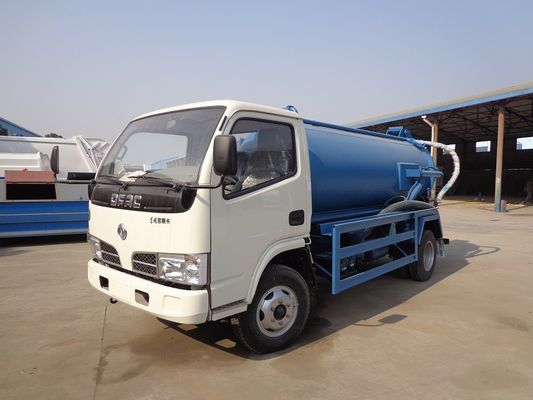 6 Wheel 5000 Liters Sewage Disposal Truck Vacuum Suction 5 Ton For Sewege Transportation