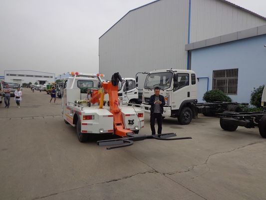 ISUZU 3t Breakdown Wrecker Tow Truck Light  Duty Vehicle With 98hp Engine