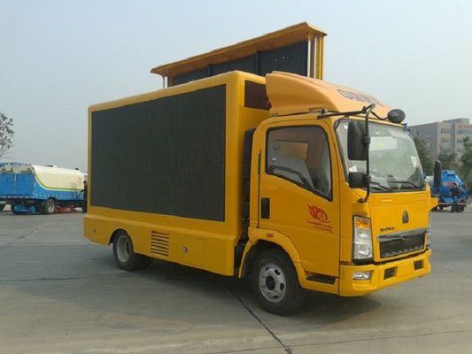 Mobile Digital LED Billboard Truck Howo 4 Tons VGA Synchronous Control