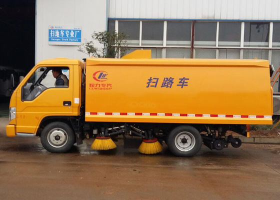 Right Hand Drive Mini Road Sweeper Truck , 2.5CBM Road Cleaning Truck