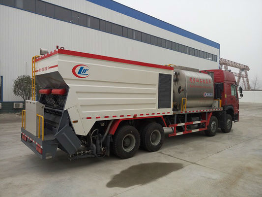 HOWO Road Construction Bitumen Tank And Gravel Synchronous Slurry Seal Chip Sealer Truck