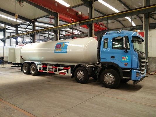 JAC 8*4 34.5cbm LPG Tank Dispenser Truck 17 Tons 18 Ton With Gas Filling Machine