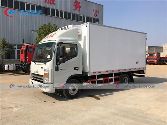 JAC 4X2 5T Refrigerator Box Truck For Transporting Frozen Fish