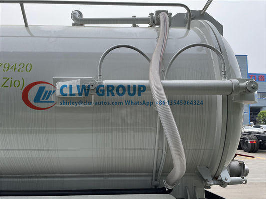 Howo 8 Tons Carbon Steel Vacuum Septic Tanker Truck